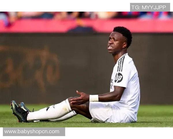 足球巨星抽烟背后的真相与争议健康与竞技状态能否兼得